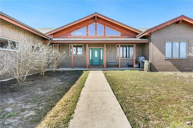 Incredible opportunity to escape the city and own a truly - photo 6