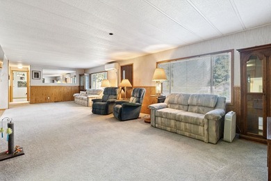 Versatile country property on 2.49 acres surrounded by beautiful - photo 11