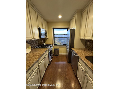 Discover this beautifully updated 2 bedroom, 2 bathroom with a - photo 15