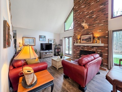Well-maintained and stylish 2 bedroom, 3 bath home situated on a - photo 15