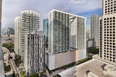 Most desirable 2 bed / 2.5 bath South-East corner unit at Reach