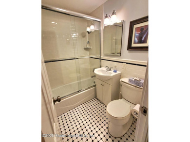 Discover this beautifully updated 2 bedroom, 2 bathroom with a - photo 23