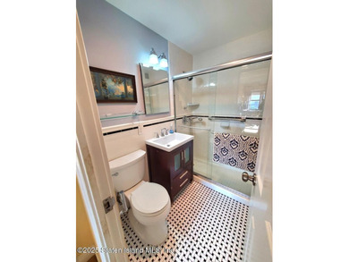 Discover this beautifully updated 2 bedroom, 2 bathroom with a - photo 24
