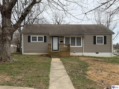 Lake Home For Sale in Elizabethtown, Kentucky