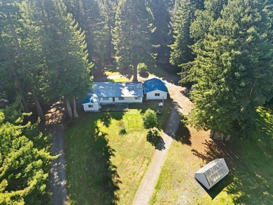Versatile country property on 2.49 acres surrounded by beautiful - photo 43