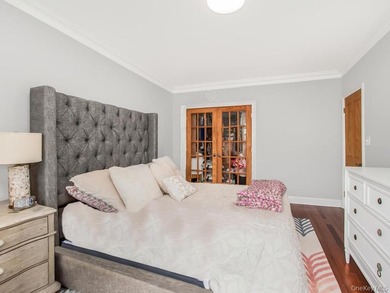 Introducing Unit B34 at 470 N. Broadway. This updated - photo 5