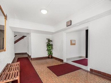 Introducing Unit B34 at 470 N. Broadway. This updated - photo 8