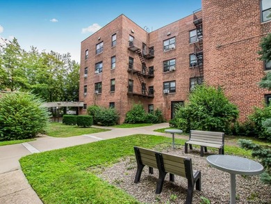 Introducing Unit B34 at 470 N. Broadway. This updated - photo 10