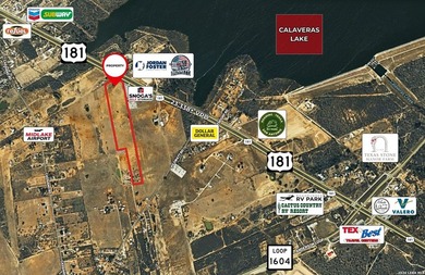 Exceptional opportunity to acquire three contiguous parcels - photo 1