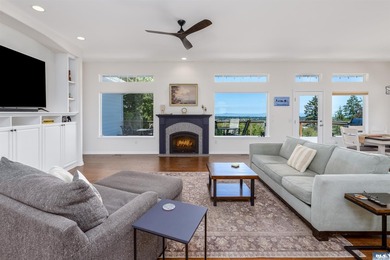 Exceptional Bell Hill home in the highly sought-after Highland - photo 7