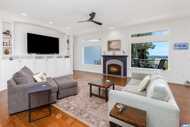 Exceptional Bell Hill home in the highly sought-after Highland - photo 8