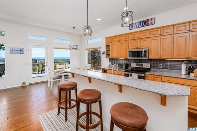 Exceptional Bell Hill home in the highly sought-after Highland - photo 10
