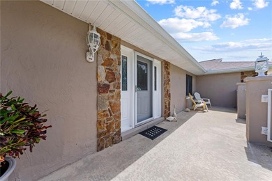Fantastic FOUR-bedroom THREE- bath pool home situated on a 0.732 - photo 8