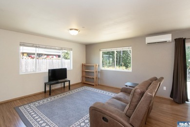 Additional listing photo 3