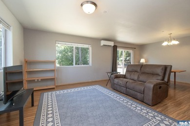 Additional listing photo 4