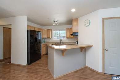 This Westside, zero step entry, 3 bedroom, 2 bath home is - photo 9
