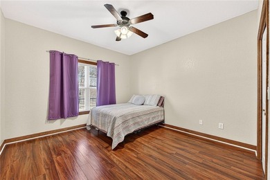 BELLA VISTA! DOUBLE LOTS! Welcome to 24 Kirby Dr., a stunning - photo 11