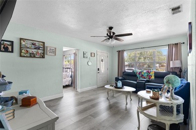 Welcome to 12 Beverly Dr in Frostproof's desirable Reedy Lake - photo 11
