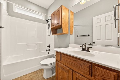 BELLA VISTA! DOUBLE LOTS! Welcome to 24 Kirby Dr., a stunning - photo 14