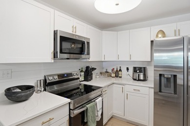 Welcome to 32 Briarcliff Dr., a beautifully updated 4-bedroom - photo 15