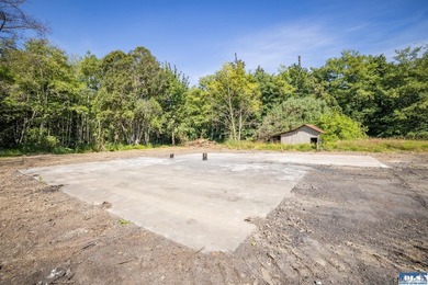 Additional listing photo 4