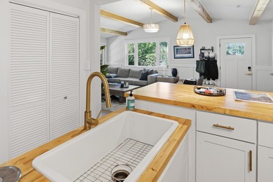 Welcome to 32 Briarcliff Dr., a beautifully updated 4-bedroom - photo 16