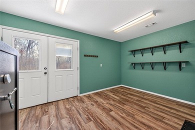 BELLA VISTA! DOUBLE LOTS! Welcome to 24 Kirby Dr., a stunning - photo 17
