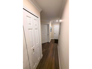 Enjoy convenient one-floor living in this recently renovated - photo 21