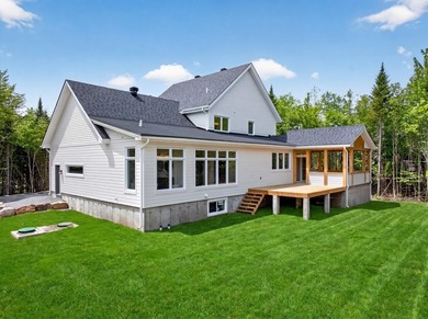 Discover this sumptuous new home located in a sought-after - photo 22