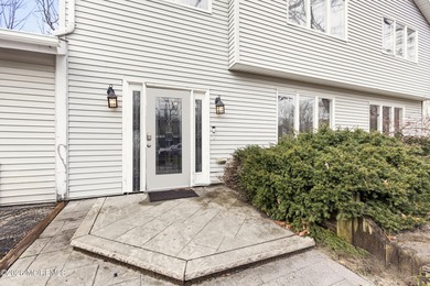 Welcome to this stunning 6-bedroom, 4.5-bathroom home located in