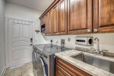 Spacious 3-bedroom, 3.5-bath waterfront townhome with a 57' x - photo 24