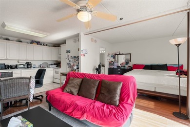 This well-appointed 1-bedroom, 1-bathroom unit offers a highly - photo 9