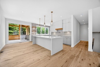 Discover this sumptuous new home located in a sought-after - photo 30