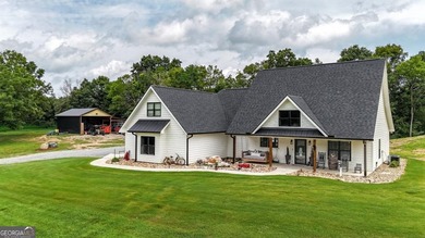Additional listing photo 1