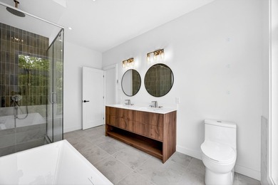 Discover this sumptuous new home located in a sought-after - photo 34