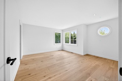 Discover this sumptuous new home located in a sought-after - photo 36