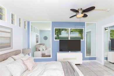 Rarely available! This charming 1-bedroom, 1-bath condo is - photo 4