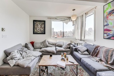 Truly a rare opportunity for this NEWLY painted 5 units 5 baths - photo 6