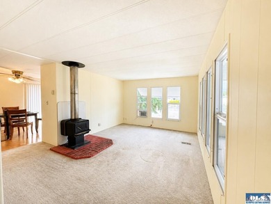 Welcome home to this charming 2-bedroom, 1-bath home in Juniper - photo 9