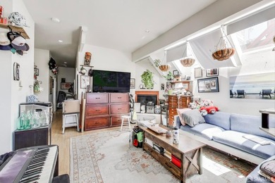Truly a rare opportunity for this NEWLY painted 5 units 5 baths - photo 10
