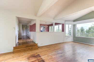 Additional listing photo 1