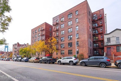 Welcome to the Roosevelt Building--one of Bay Ridge's most - photo 2