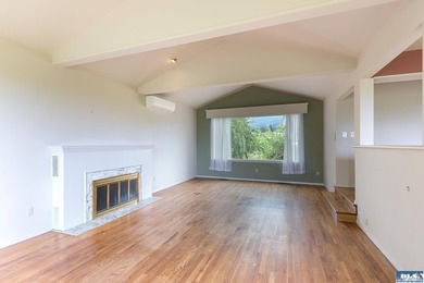 Additional listing photo 3