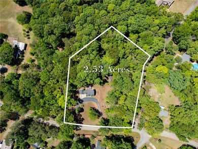 Welcome to 1211 Manse Jolly Rd, a lovingly maintained Cape - photo 4