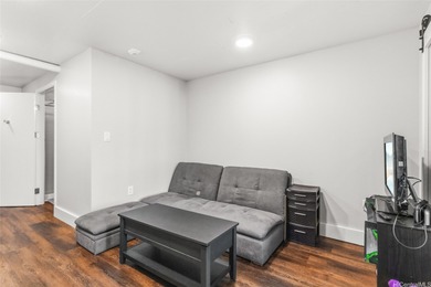 Located in the heart of Kaka'ako, this studio residence at The