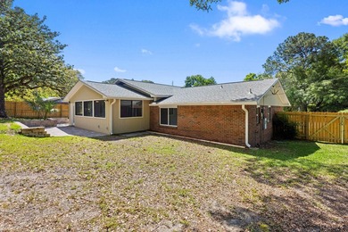 You've driven past a house like this. Maybe slowed down. Brick - photo 8