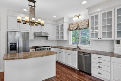 Welcome to Mansion Ridge, one of Orange County's premier gated - photo 12