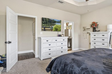 Huge Price Reduction! The Sellers are being relocated and said - photo 15