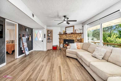 Hidden gem in Wofford Heights offering crisp, fresh air and - photo 6
