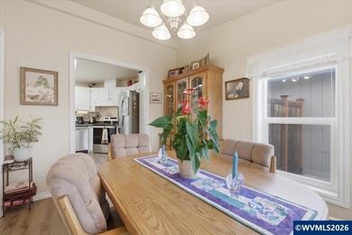 Accepted Offer with Contingencies. Stunning home on a cul-de-sac - photo 29